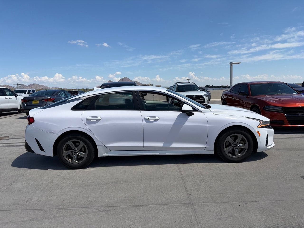 Used 2022 Kia K5 LXS FWD image 3