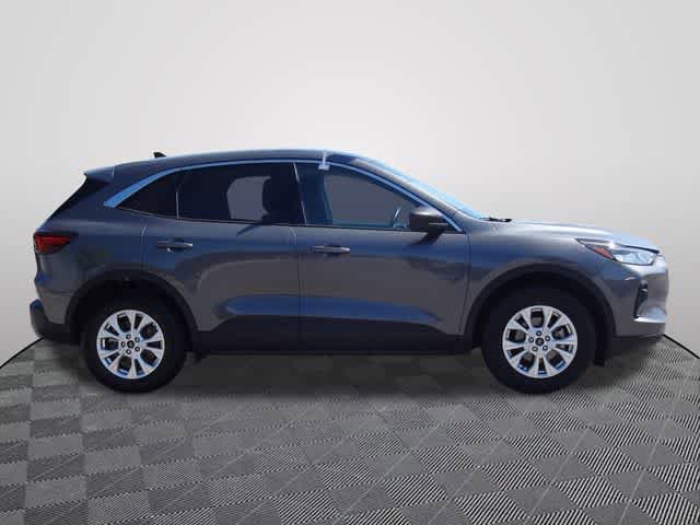 Used 2024 Ford Escape Active AWD/4WD image 4