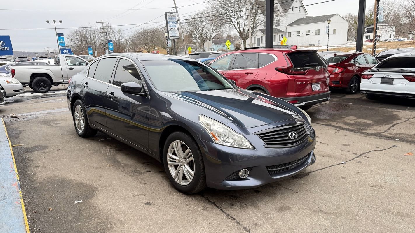 Used 2012 INFINITI G37 x Sedan w/ Premium Pkg image 7