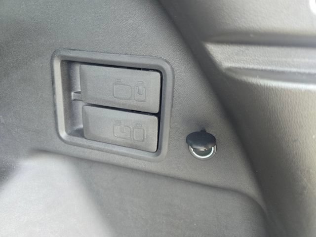 Used 2022 Chevrolet Equinox LT FWD image 33