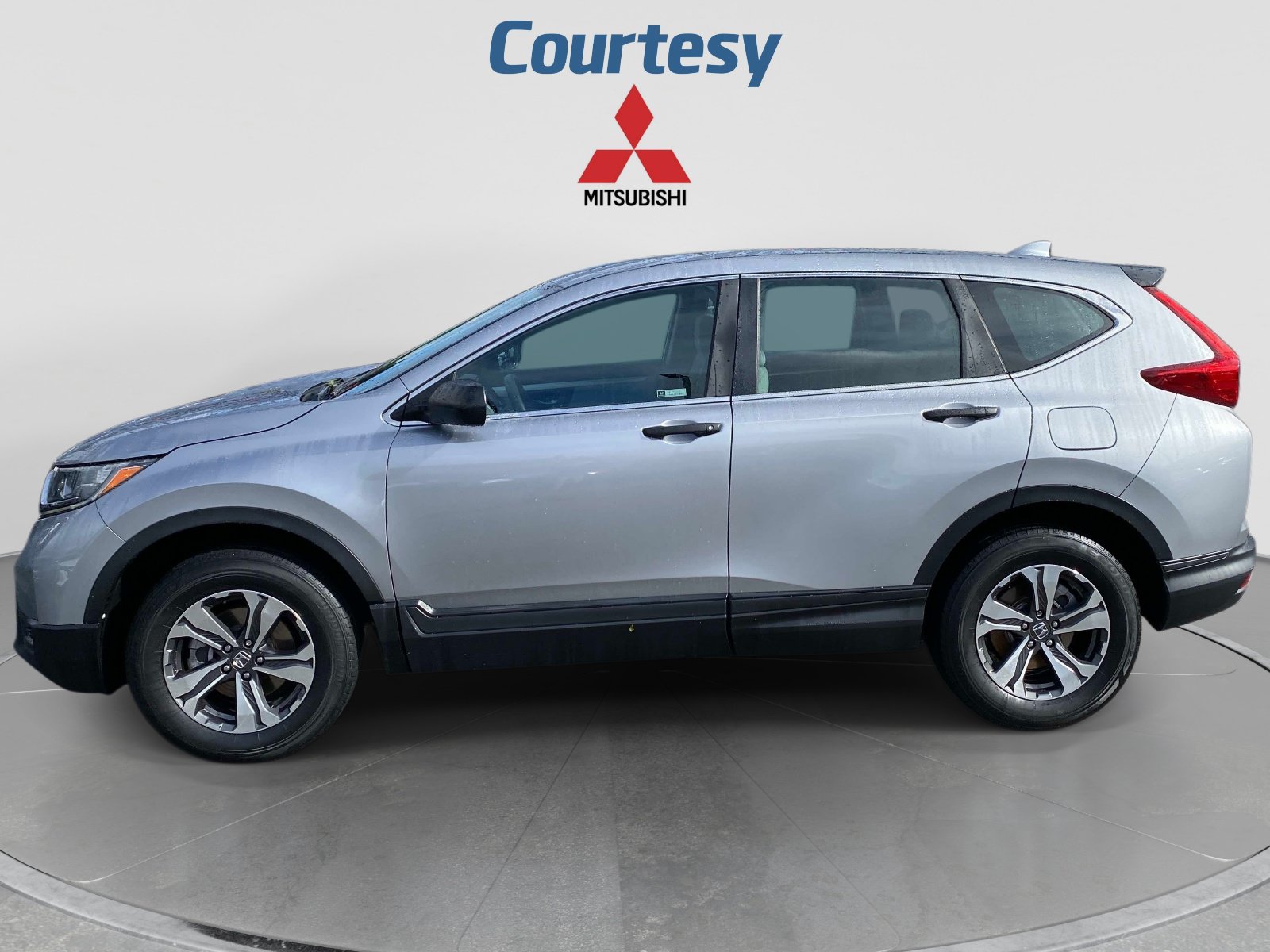Used 2019 Honda CR-V LX image 2