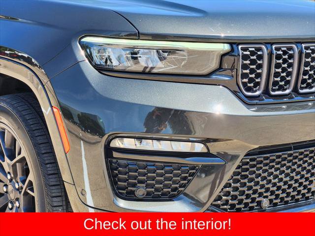 Certified 2024 Jeep Grand Cherokee Summit AWD/4WD image 9
