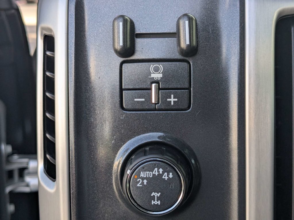 Used 2018 GMC Sierra 1500 SLT AWD/4WD image 30