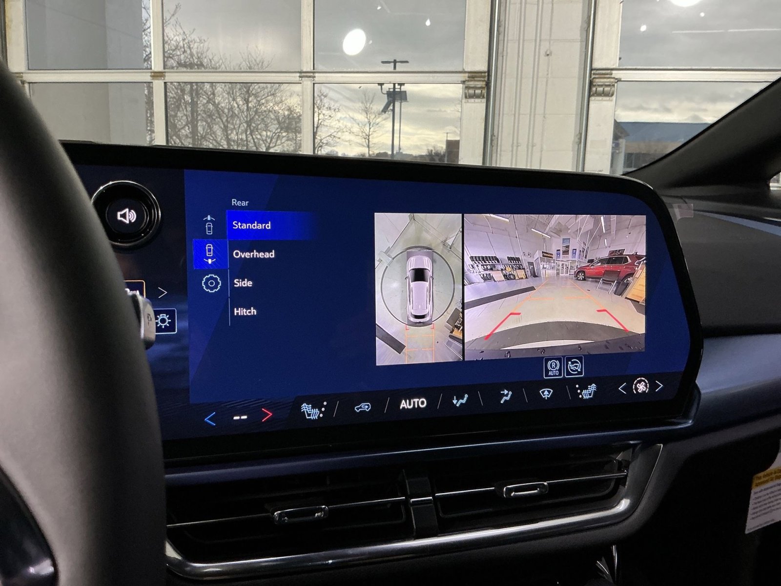 New 2026 Chevrolet Equinox EV LT image 27