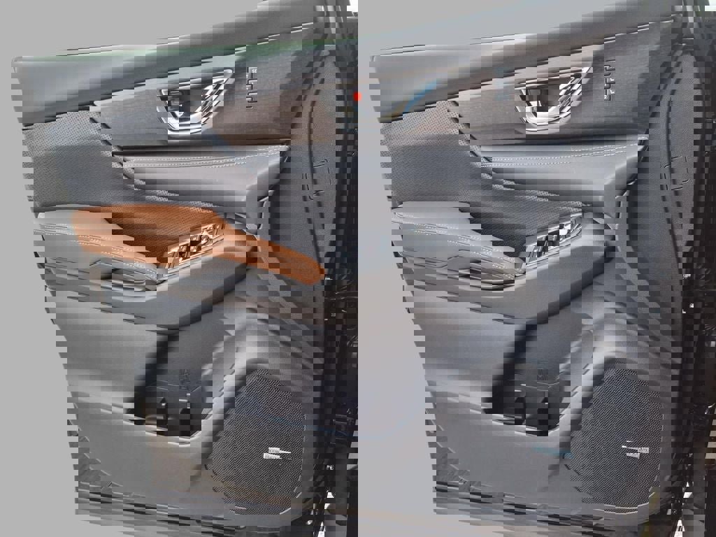 New 2026 Subaru Ascent Touring image 13