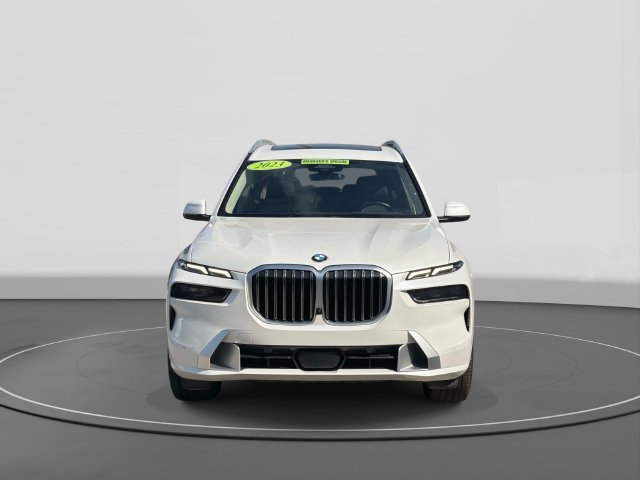 Used 2023 BMW X7 xDrive40i w/ Premium Package AWD/4WD image 2