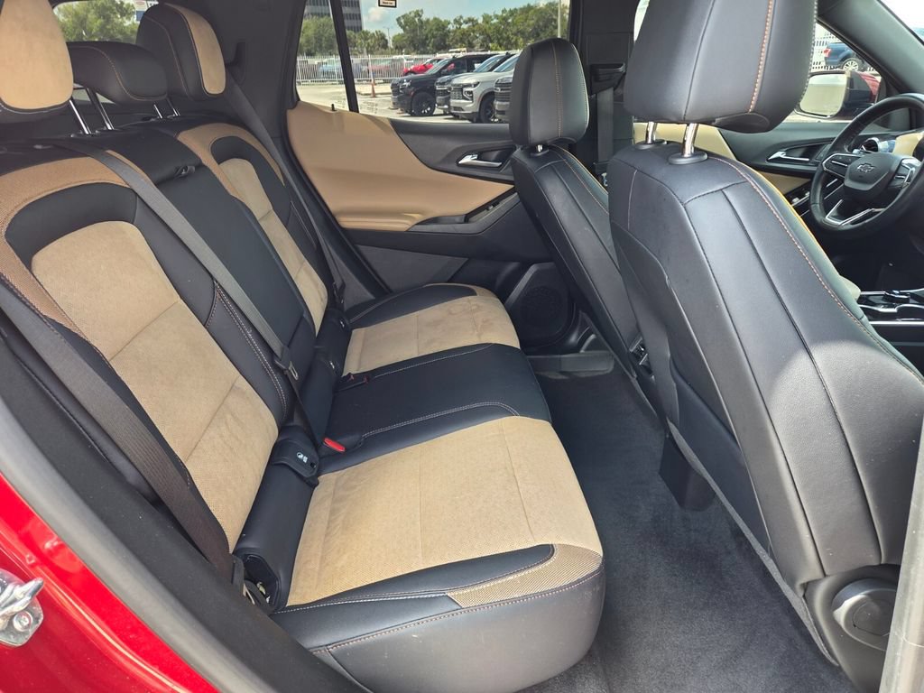 Used 2025 Chevrolet Equinox ACTIV FWD image 15