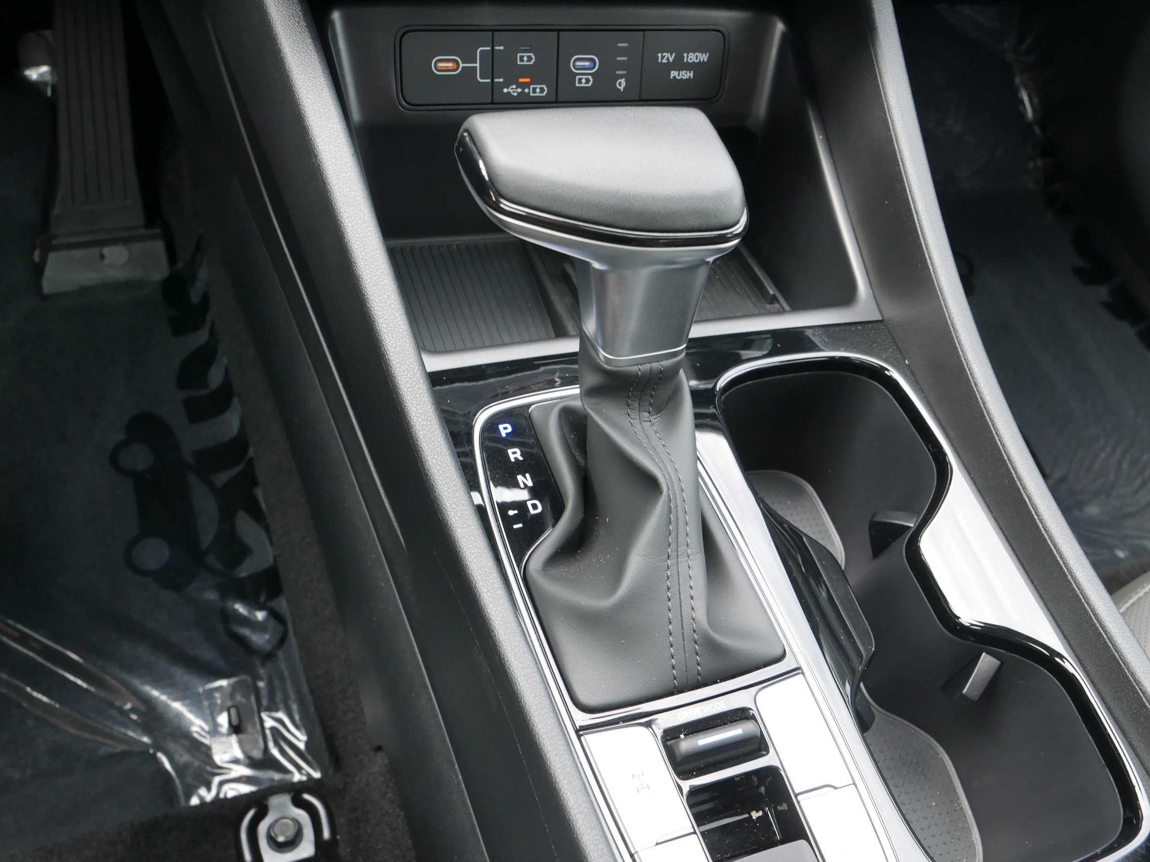 Used 2025 Hyundai Santa Cruz Limited image 24