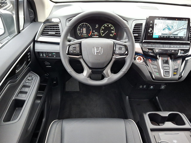 Certified 2026 Honda Odyssey Touring image 13