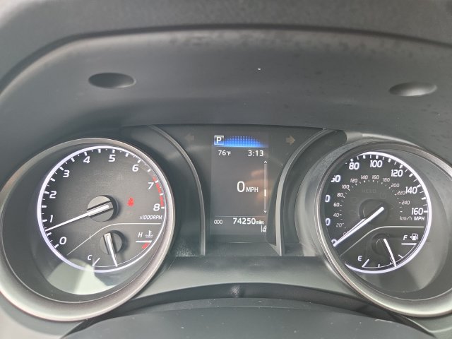 Used 2024 Toyota Camry SE FWD image 14
