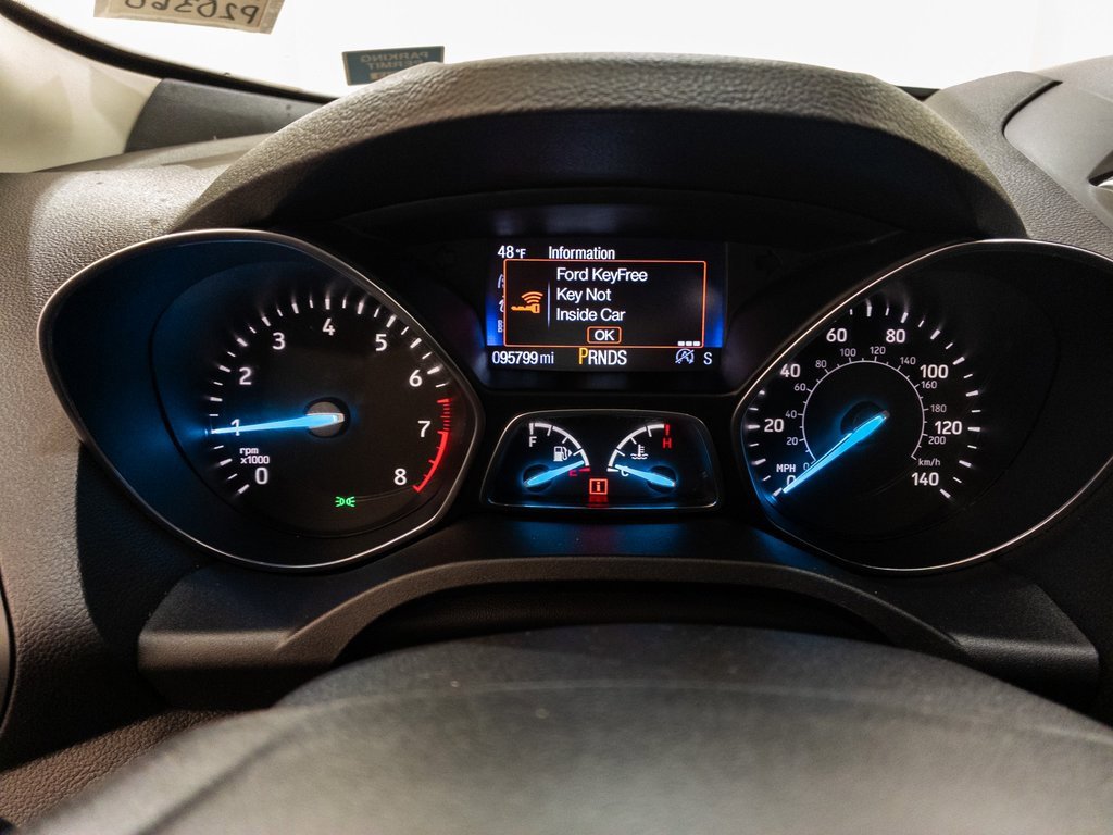 Used 2019 Ford Escape SE image 14