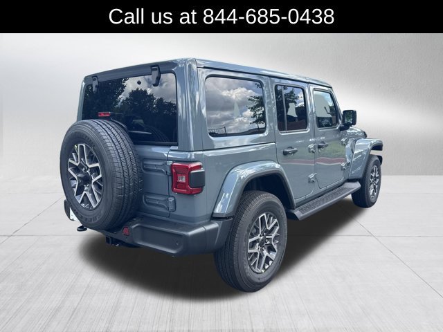 New 2026 Jeep Wrangler Unlimited Sahara AWD/4WD image 5