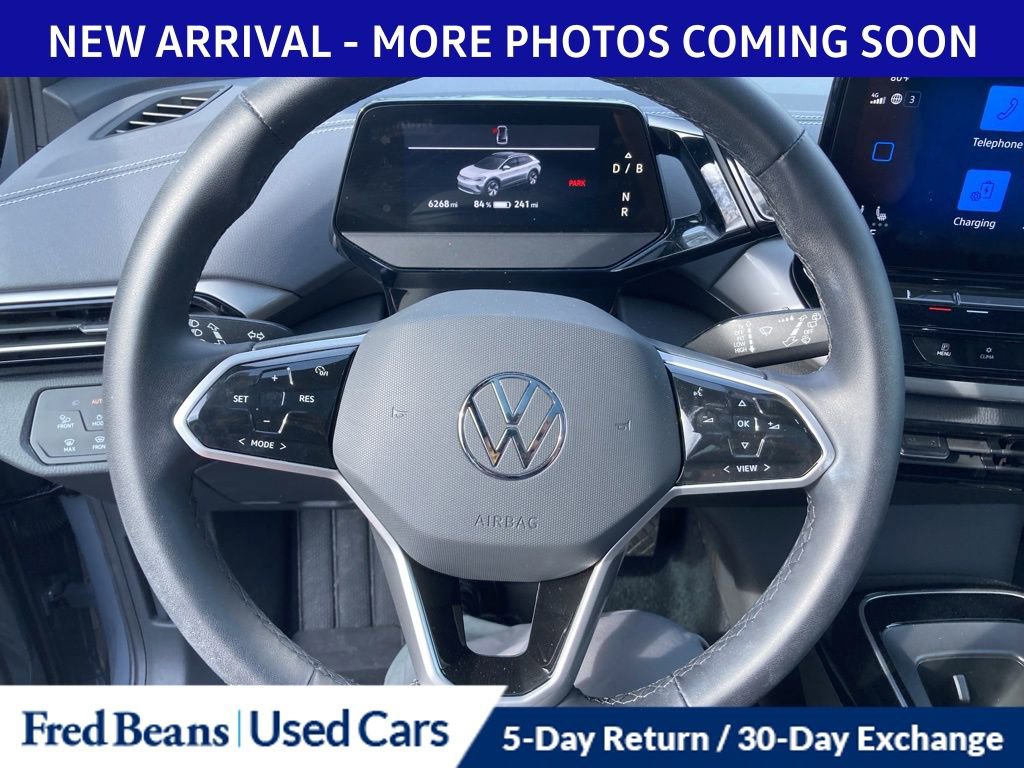 Used 2023 Volkswagen ID.4 Pro S Plus image 11