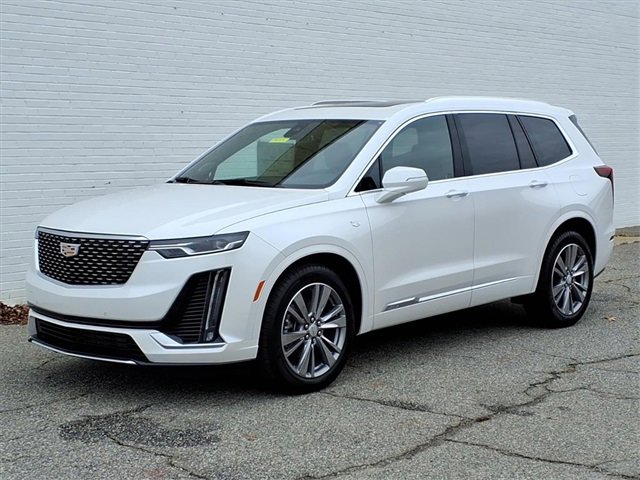 New 2025 Cadillac XT6 Premium Luxury