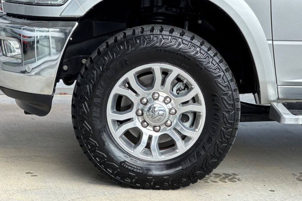 Used 2018 RAM 2500 Laramie image 33