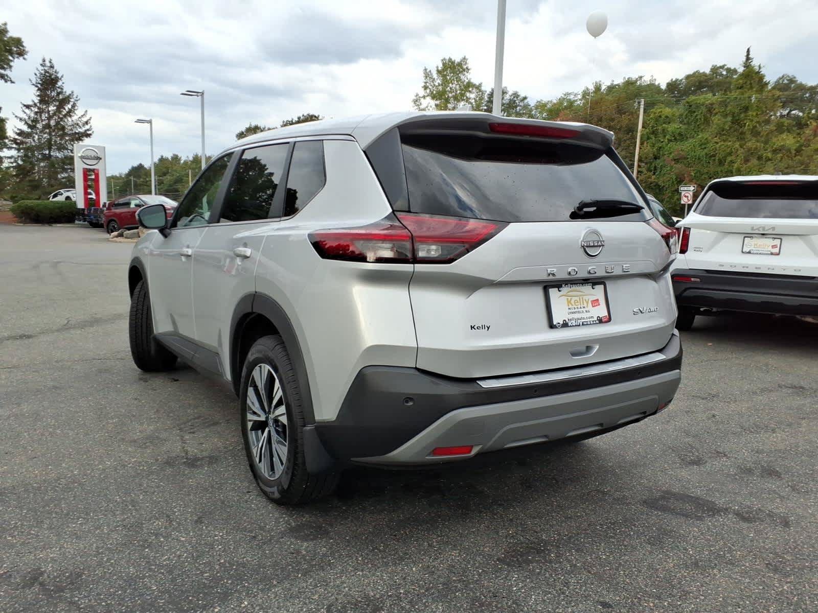 Certified 2022 Nissan Rogue SV AWD/4WD image 7