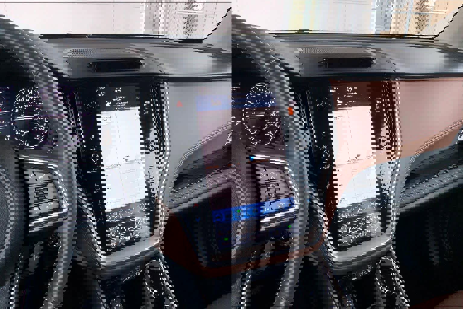 Used 2024 Subaru Outback Touring image 7