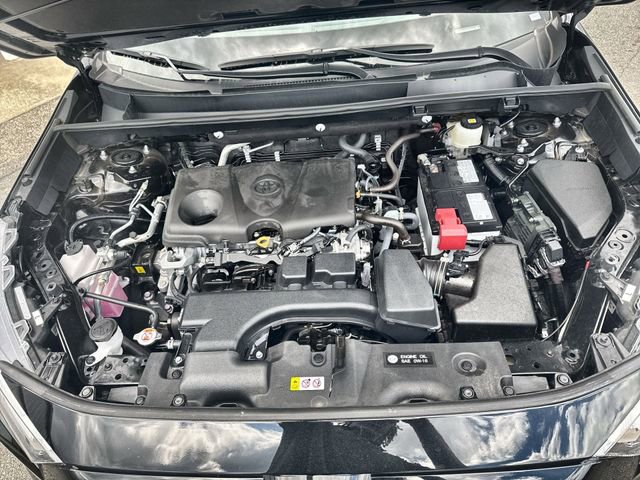 Used 2025 Toyota RAV4 LE FWD image 33
