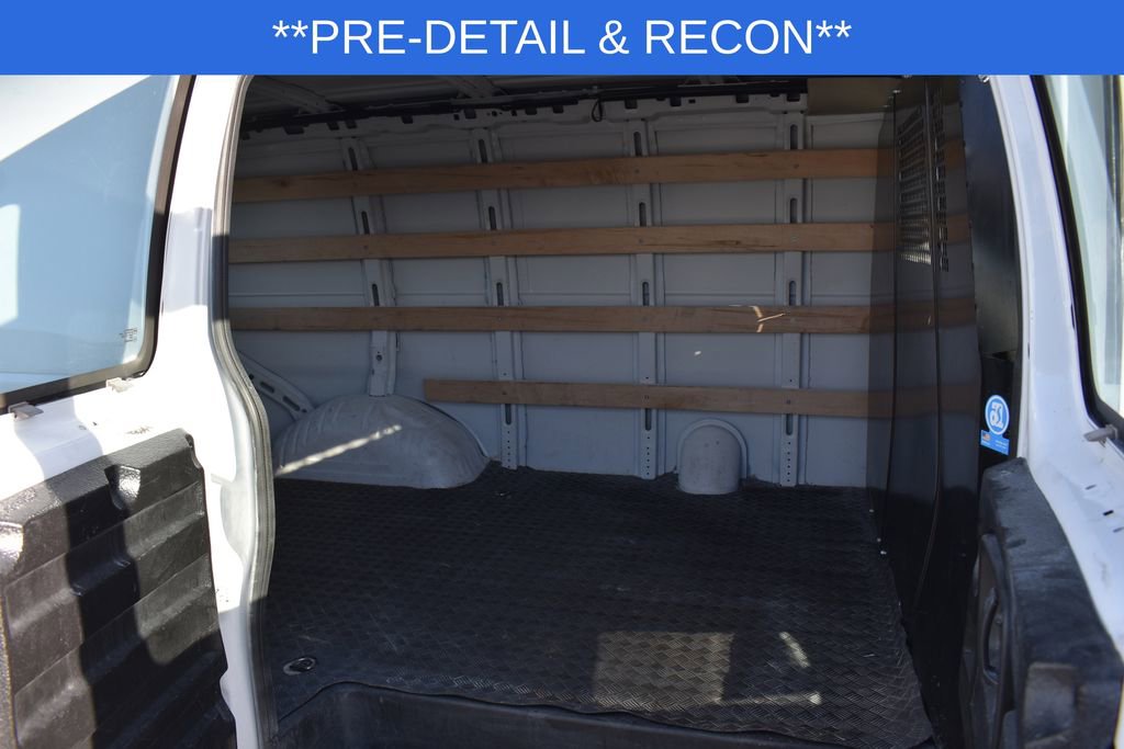Used 2024 GMC Savana 2500 w/ Driver Convenience Package image 8