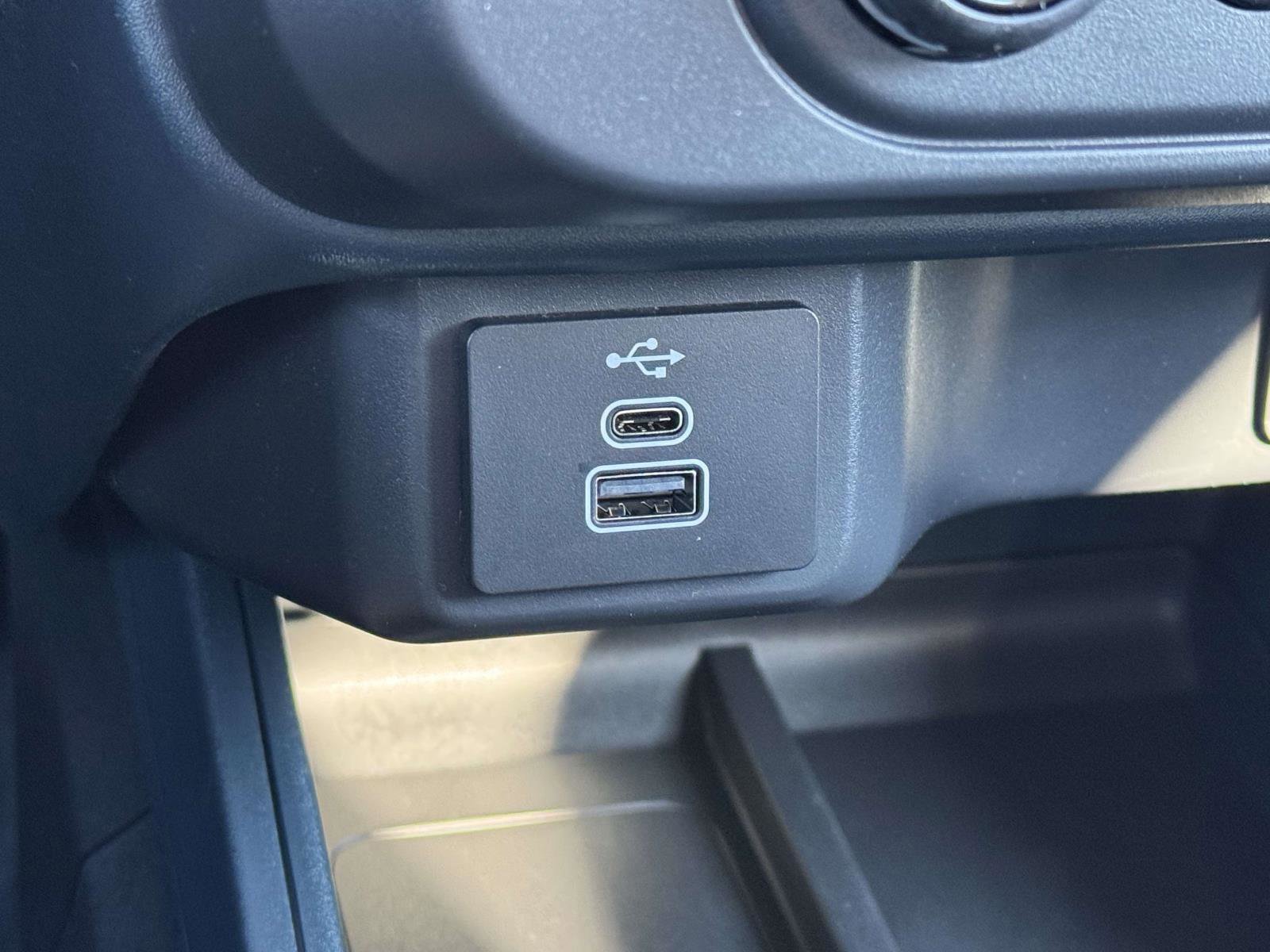 New 2026 Ford Maverick XL w/ Equipment Group 101A image 30