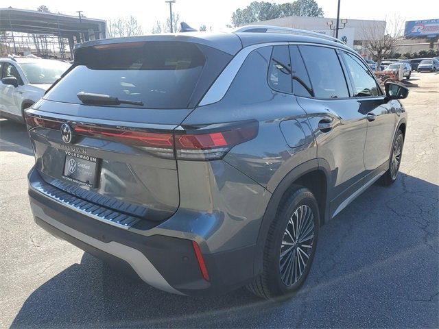 Certified 2025 Volkswagen Tiguan S image 4