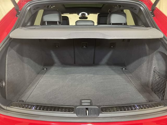 Certified 2023 Porsche Macan Turbo AWD/4WD image 20