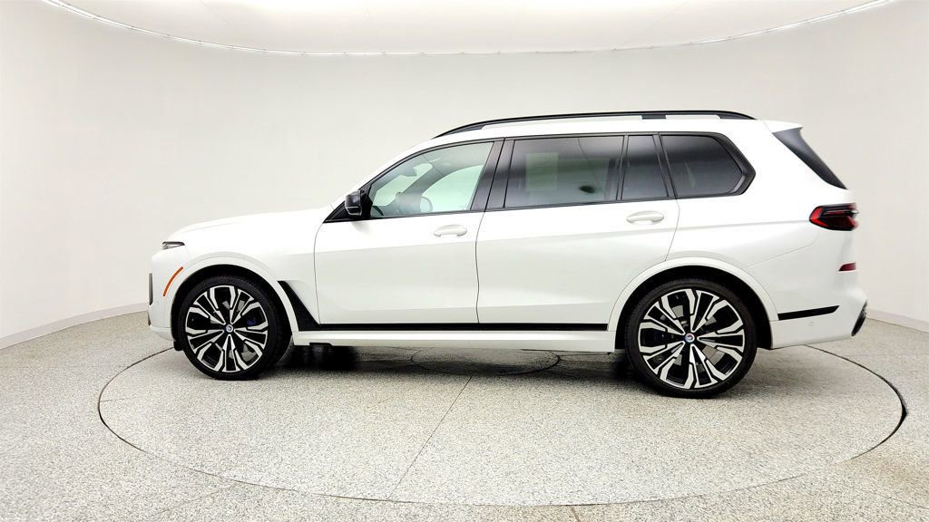Used 2023 BMW X7 M60i w/ Executive Package AWD/4WD image 8