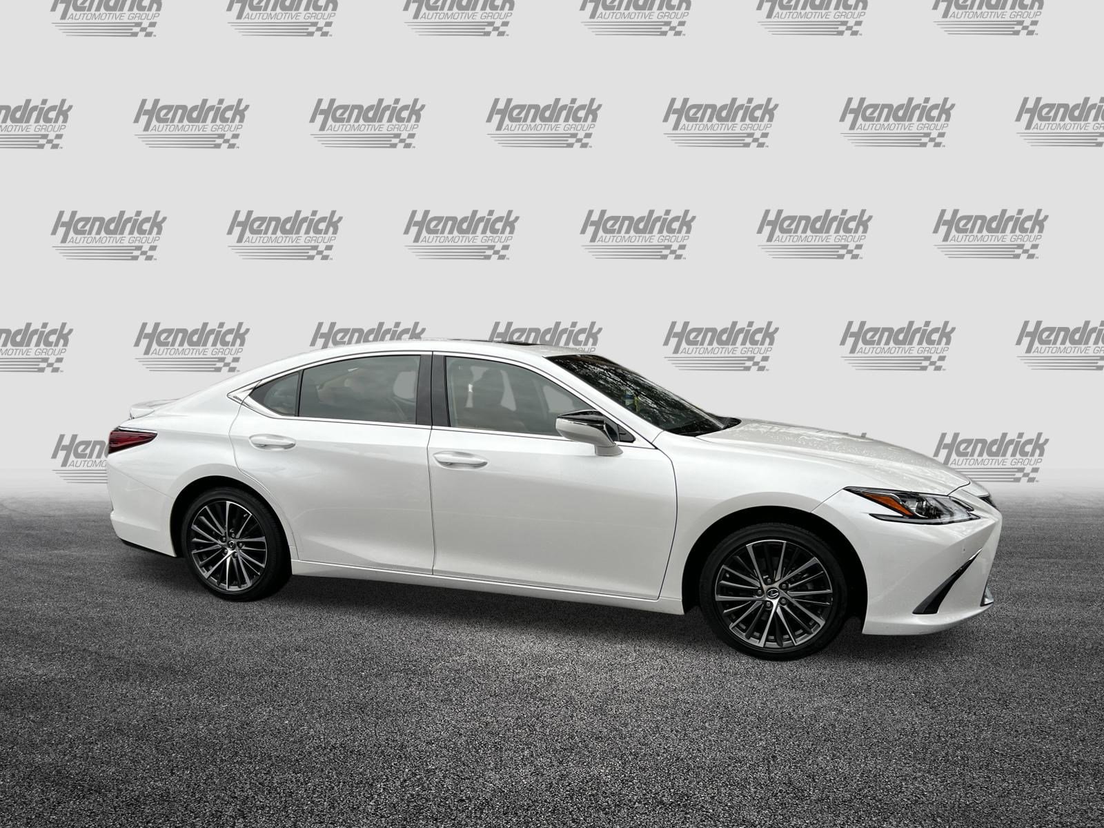 Certified 2023 Lexus ES 350 w/ Premium Package image 10