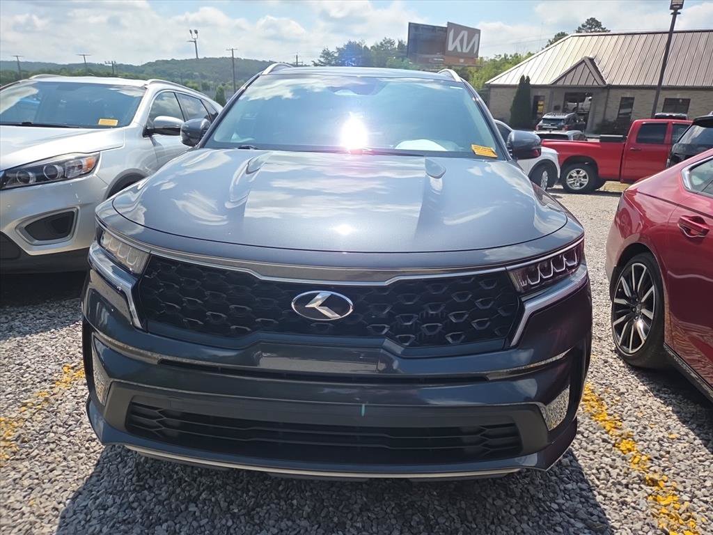 Used 2021 Kia Sorento S FWD image 2