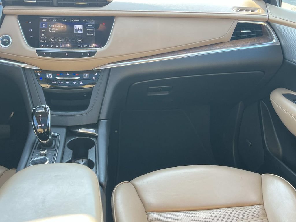 Used 2021 Cadillac XT5 Premium Luxury w/ Platinum Package FWD image 14