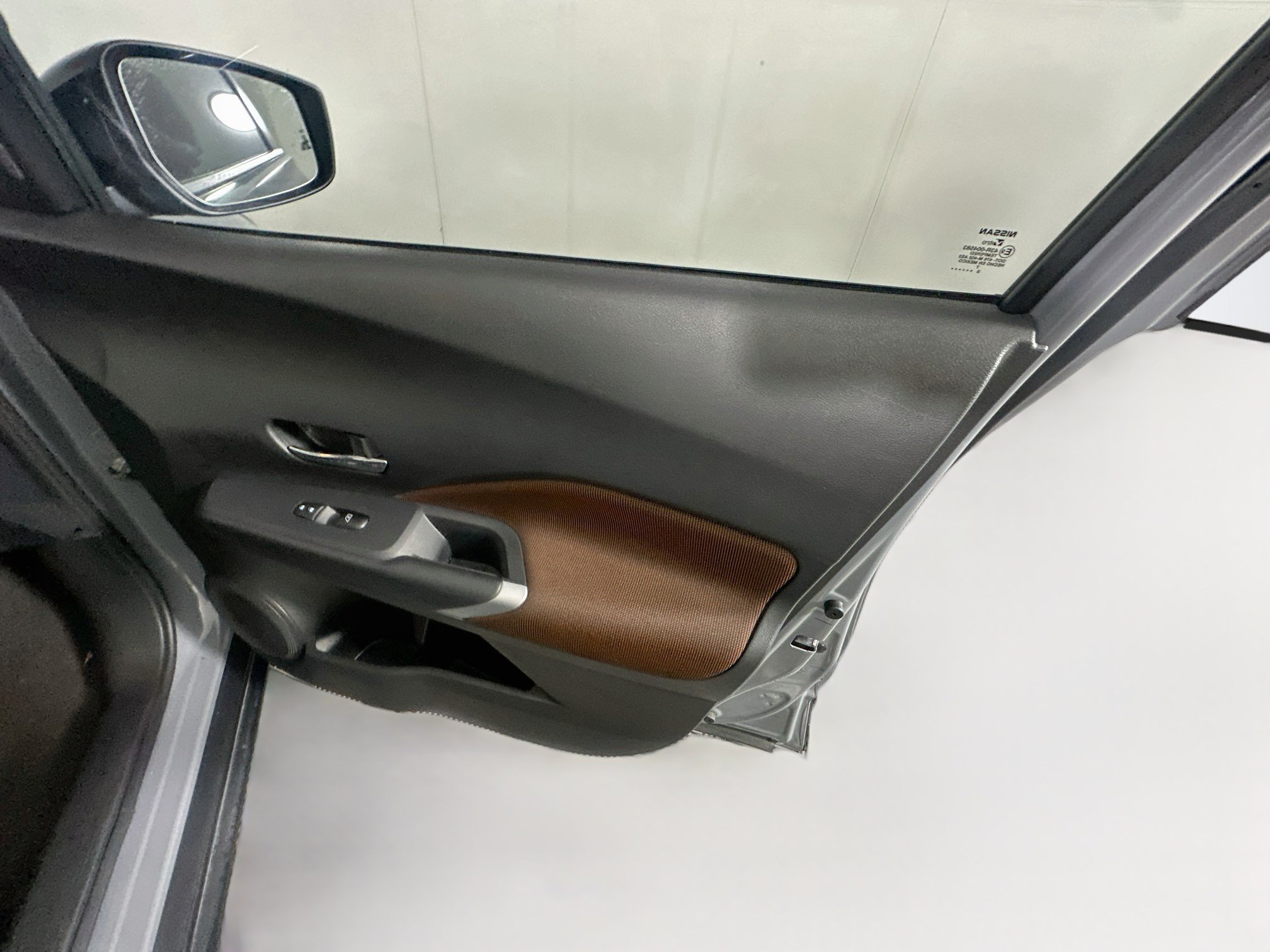 Used 2023 Nissan Kicks SR FWD image 29
