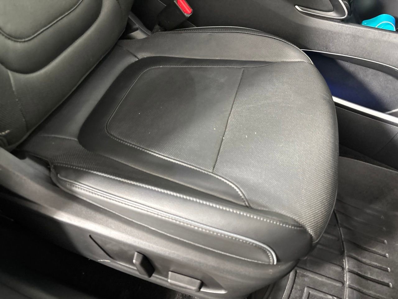 Used 2022 Hyundai Tucson Limited AWD/4WD image 26