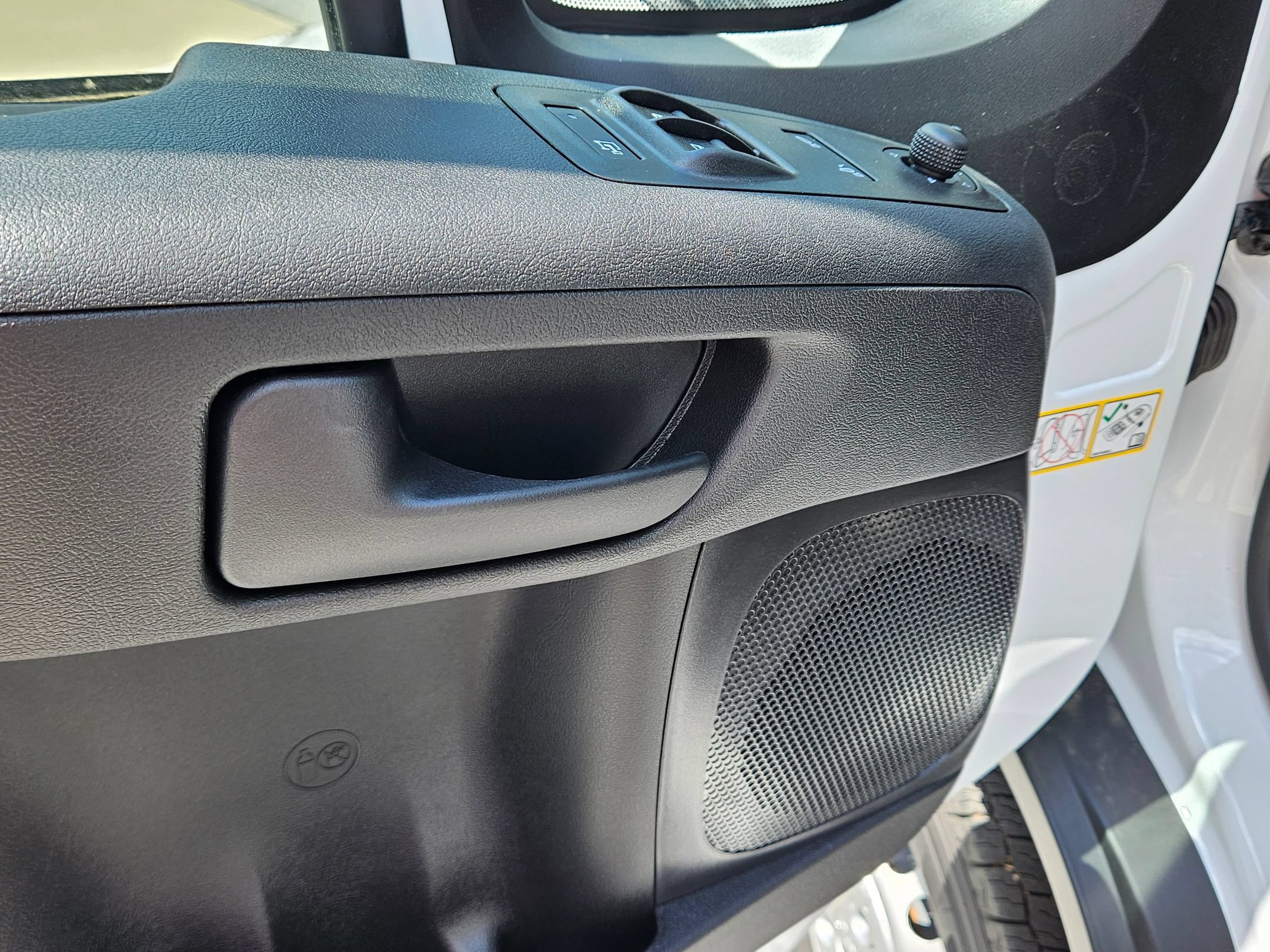 New 2026 RAM ProMaster 1500 w/ Convenience Group FWD image 18