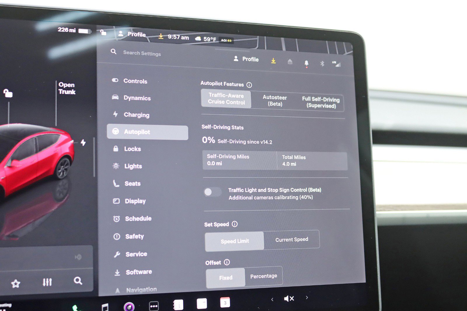 Used 2025 Tesla Model Y Long Range image 23