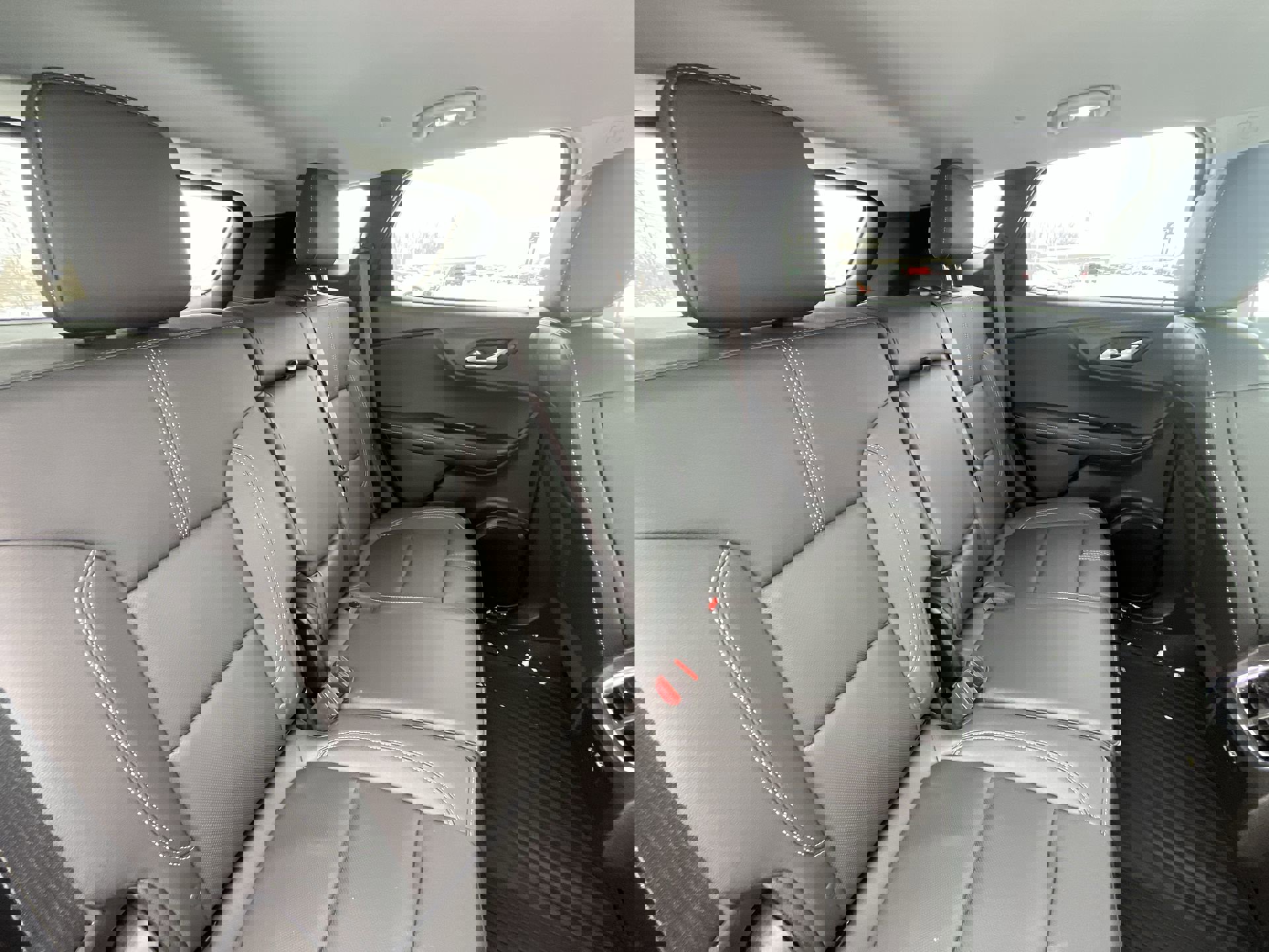 Certified 2024 Chevrolet Blazer LT w/ Midnight/Sport Edition image 27