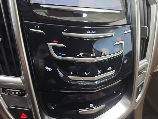 Used 2014 Cadillac SRX Luxury w/ Driver Awareness Package AWD/4WD image 22
