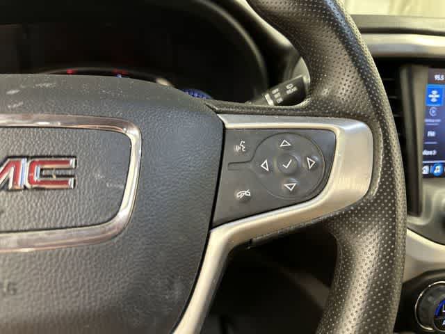 Used 2023 GMC Acadia SLE w/ Driver Convenience Package FWD image 9