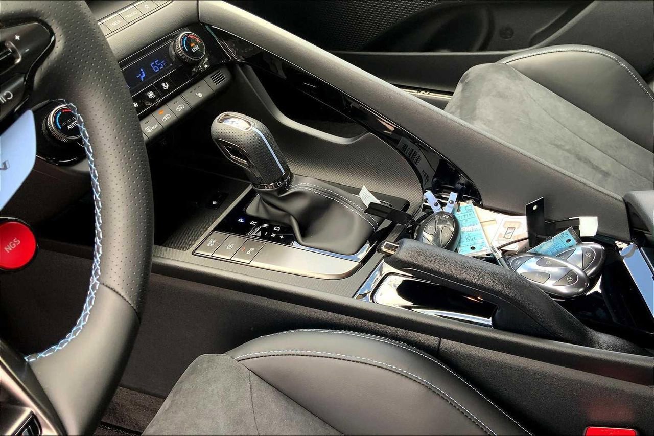 New 2025 Hyundai Elantra N image 8