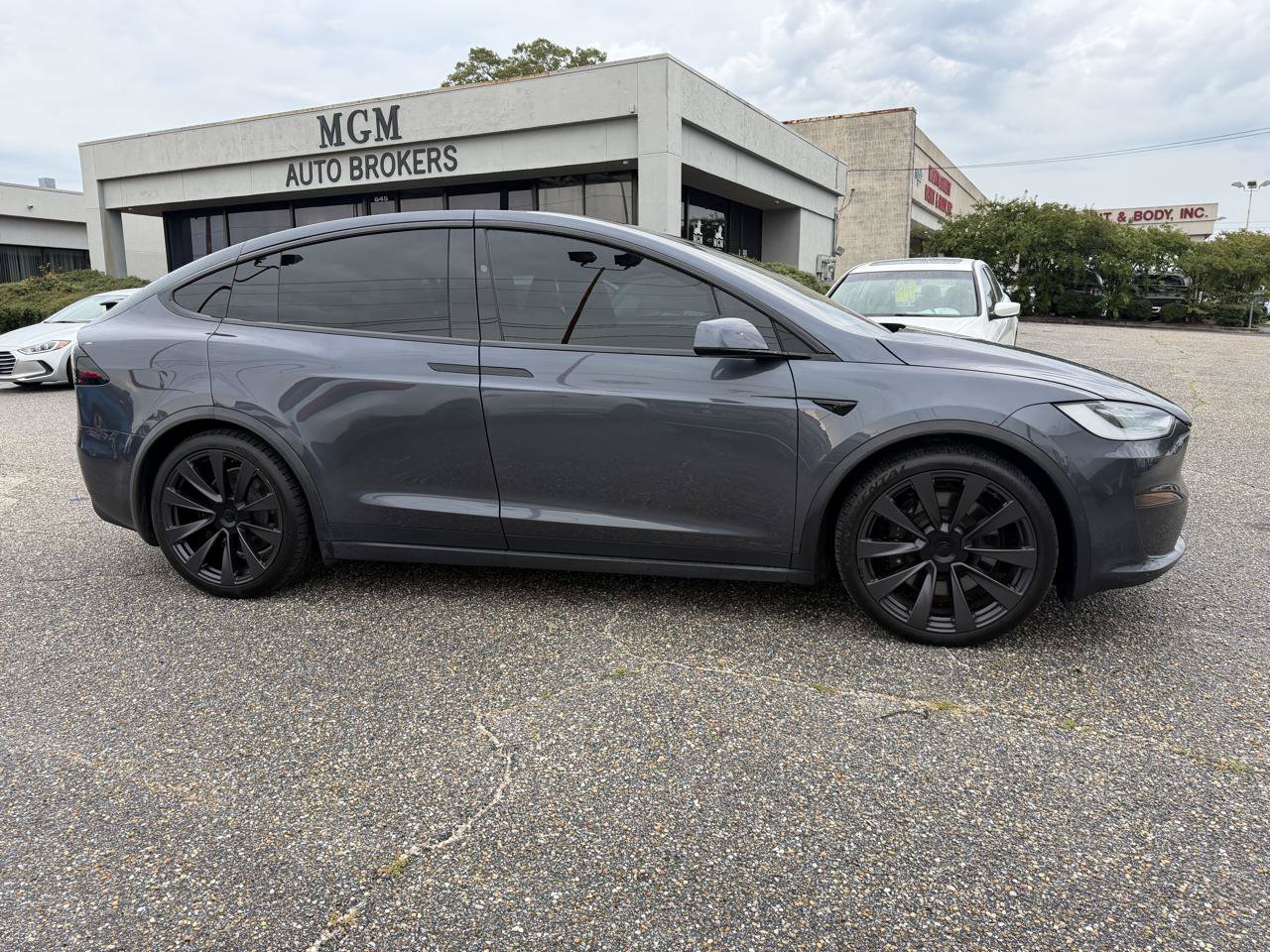 Used 2022 Tesla Model X Plaid AWD/4WD image 22
