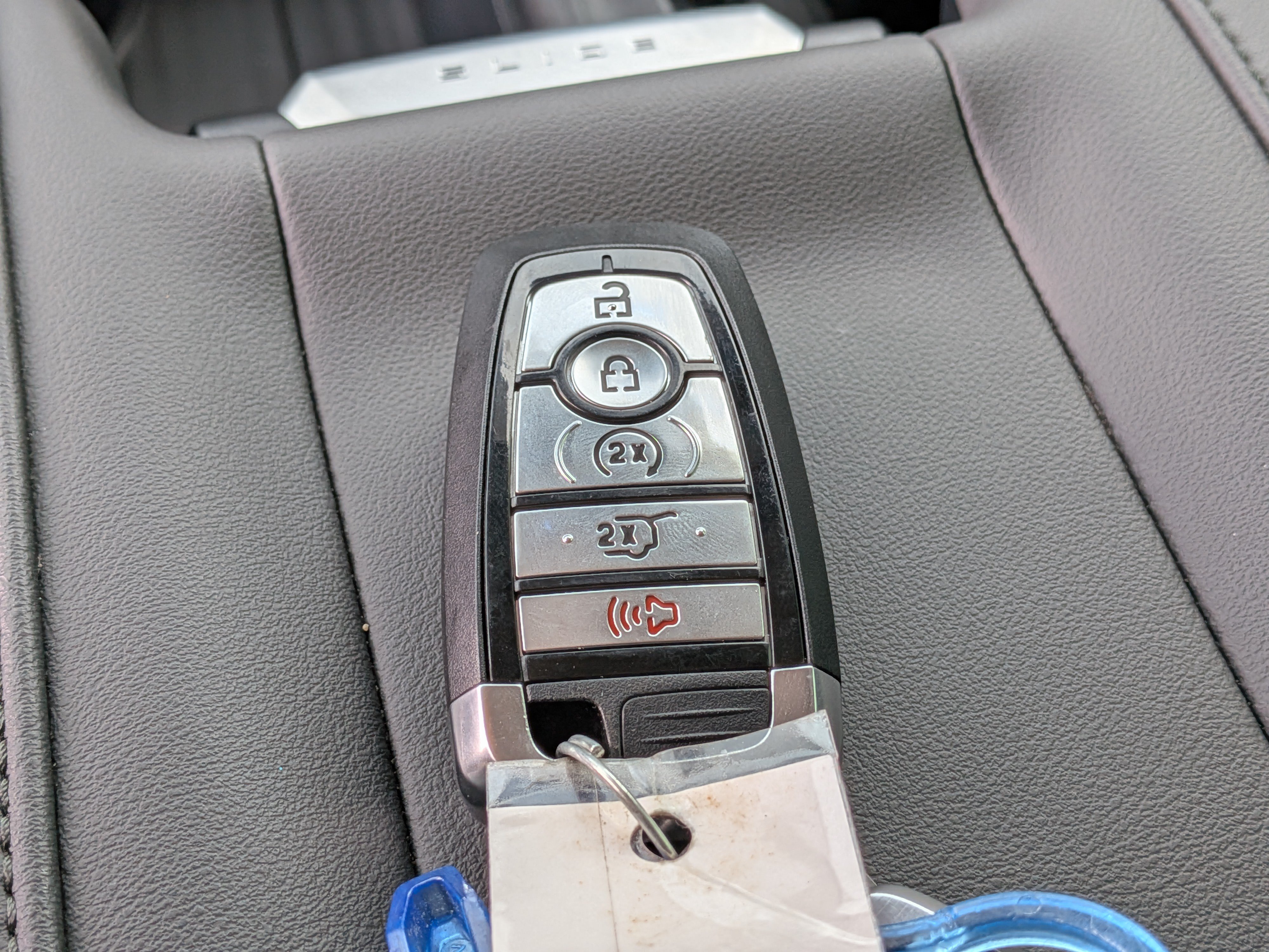 Used 2026 Ford Expedition Active RWD image 33