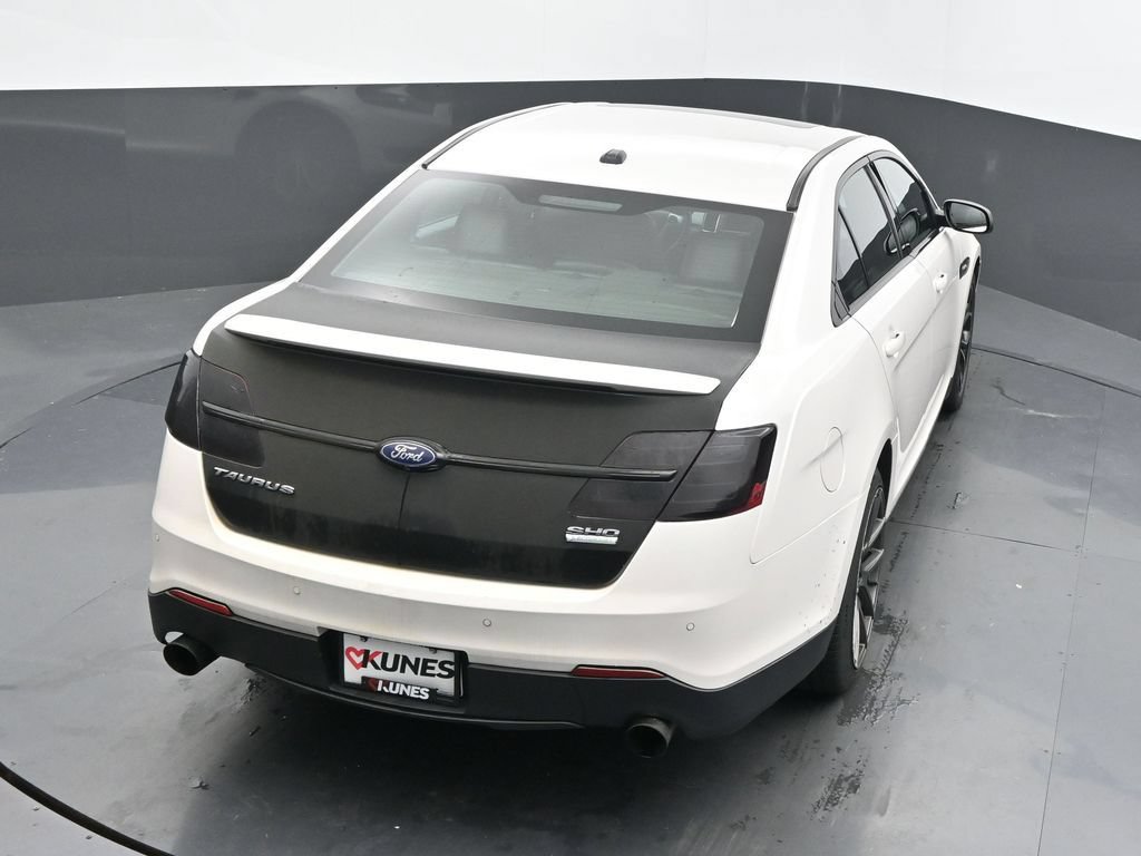 Used 2017 Ford Taurus SHO AWD/4WD image 34