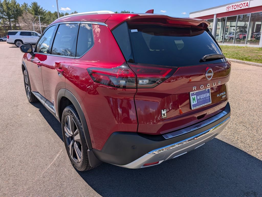 Used 2023 Nissan Rogue Platinum w/ Platinum Premium Package AWD/4WD image 3