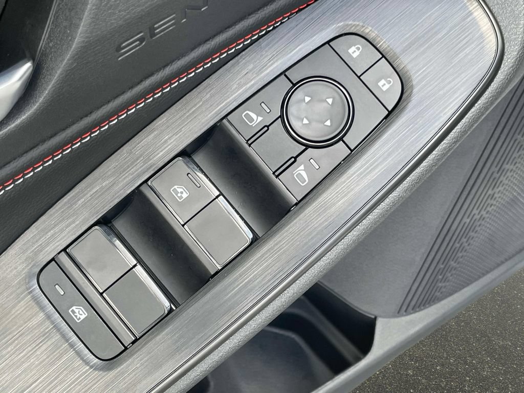 New 2026 Nissan Sentra SR w/ SR Premium Package FWD image 16