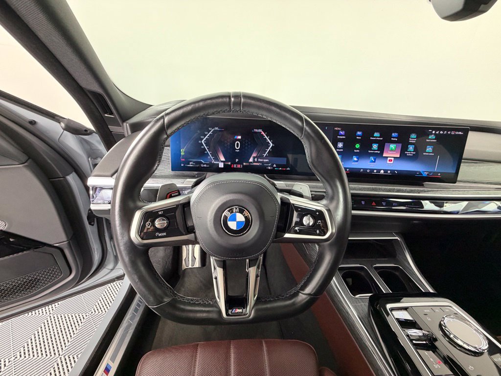 Used 2023 BMW 740i w/ Executive Package RWD image 21