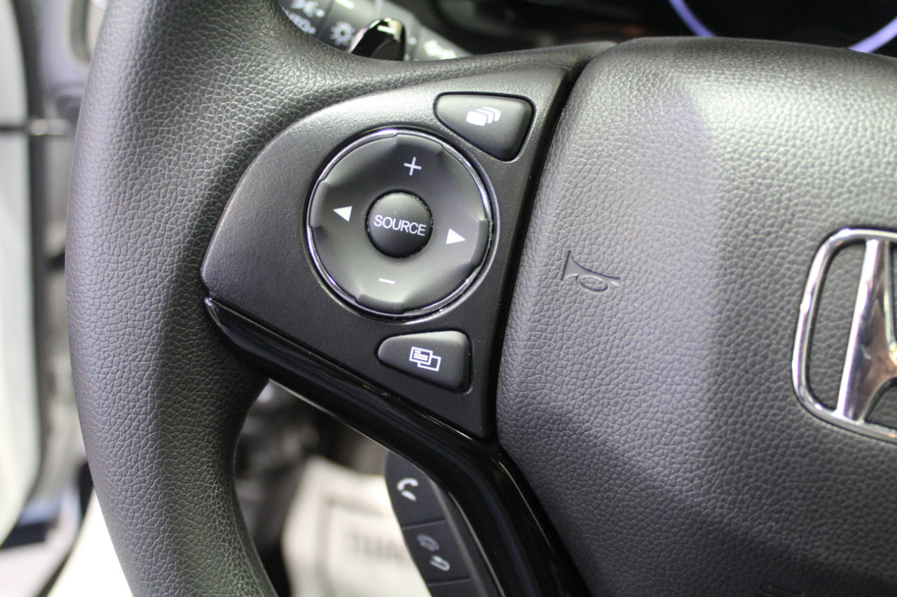 Used 2022 Honda HR-V EX image 10