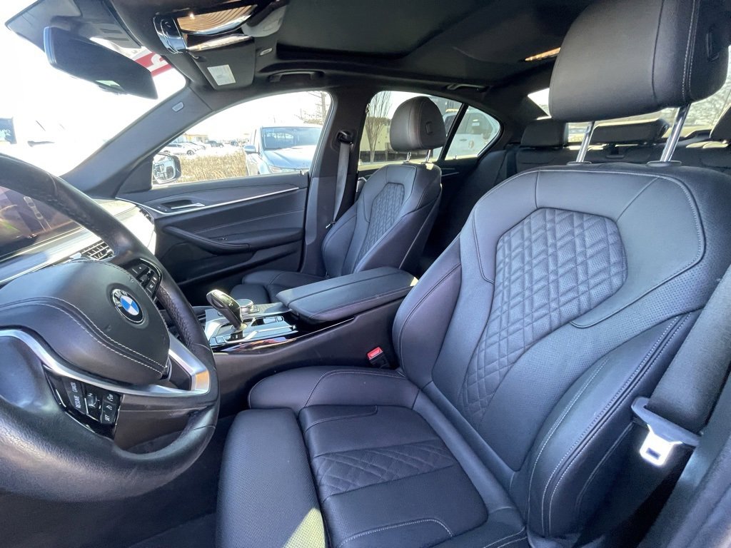 Used 2022 BMW 530i 530i w/ Convenience Package image 21
