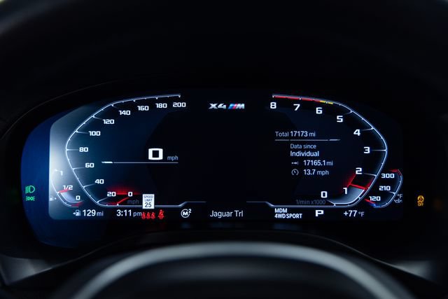 Used 2024 BMW X4 M AWD/4WD image 2