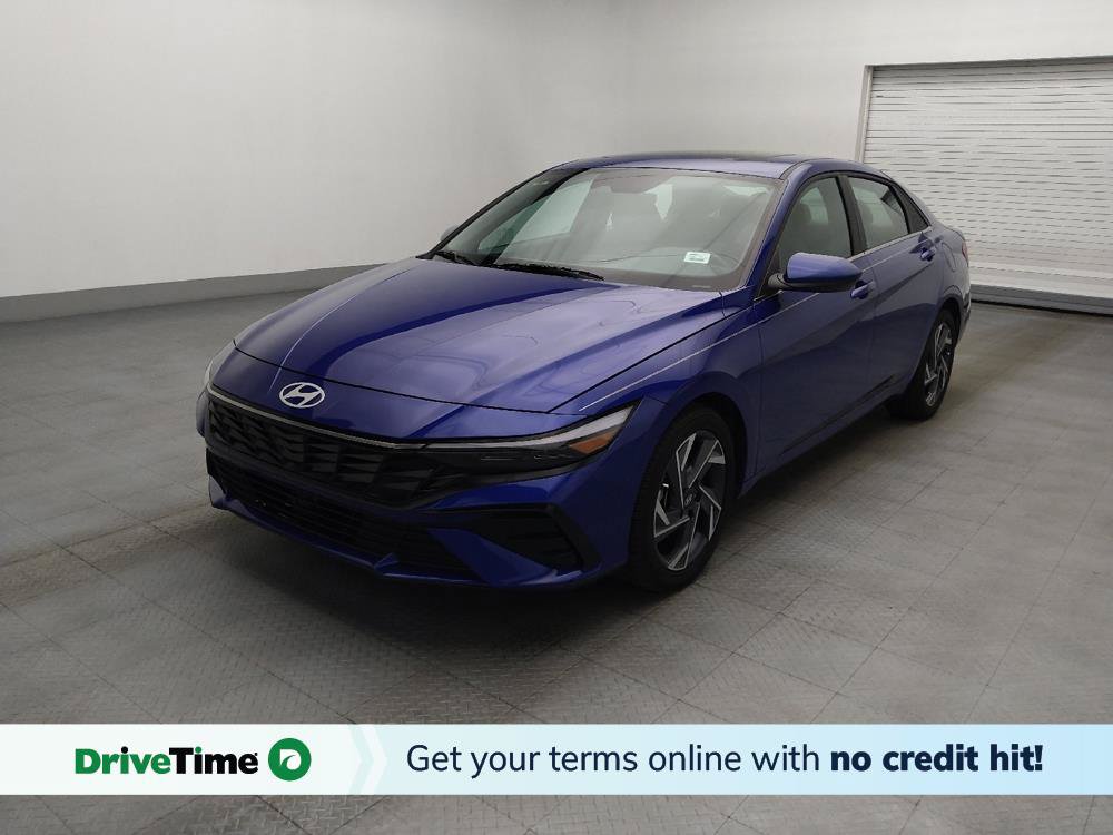 Used 2025 Hyundai Elantra SEL FWD image 1