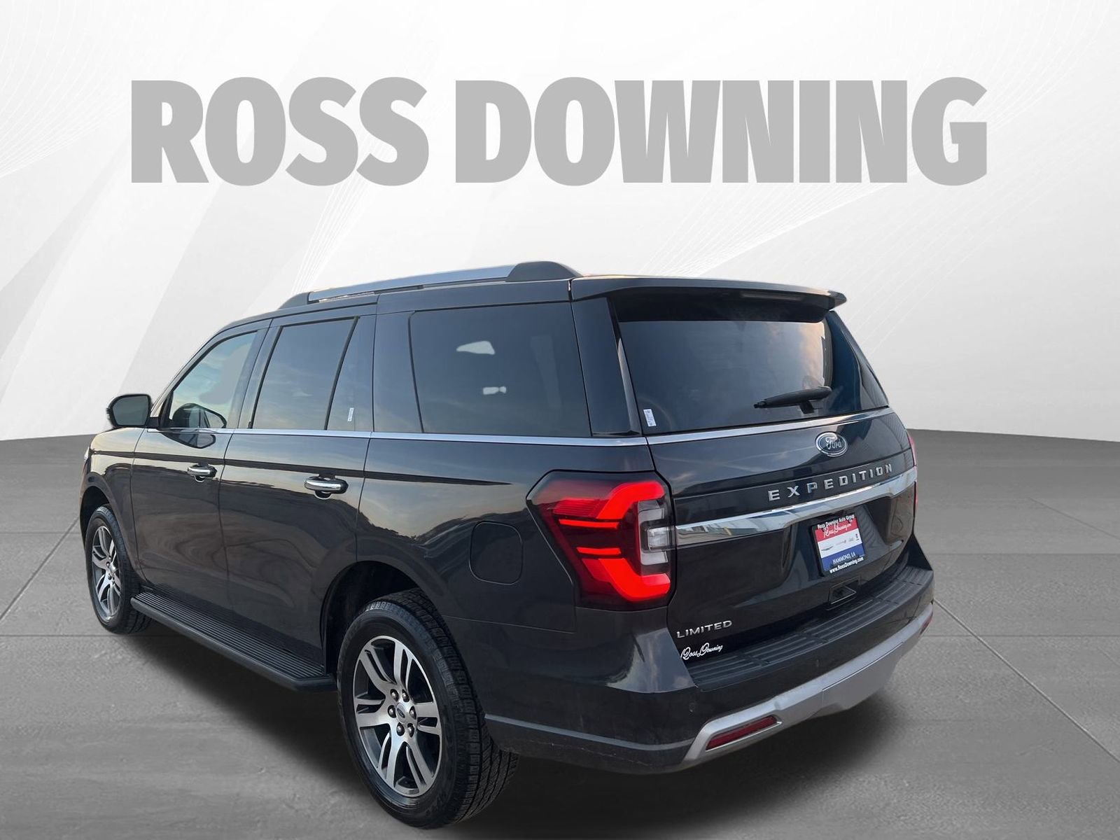 Used 2024 Ford Expedition Limited image 6