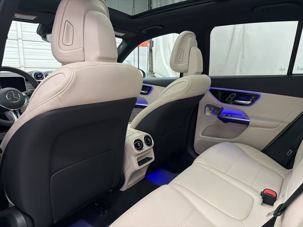 New 2026 Mercedes-Benz GLC 300 image 18